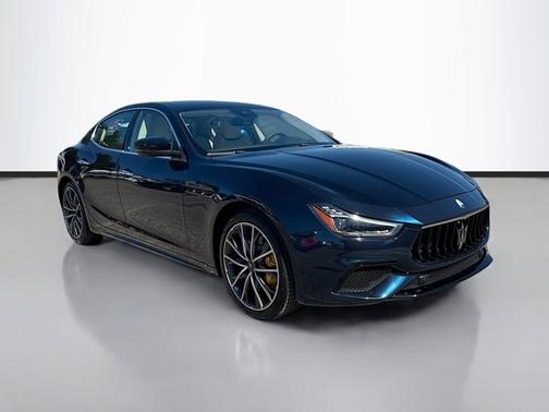 2022 Maserati Ghibli Modena