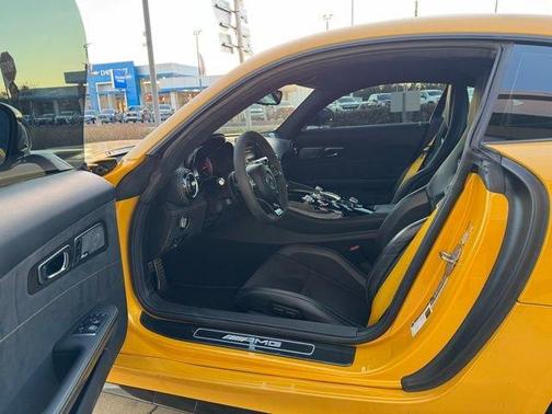 2019 Mercedes-Benz AMG GT R