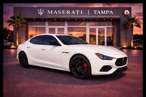 2023 Maserati Ghibli Modena