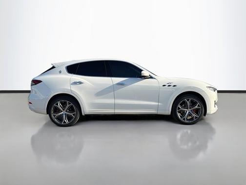 2023 Maserati Levante GT
