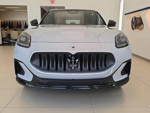 2025 Maserati Grecale Folgore Base