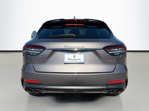 2022 Maserati Levante Modena