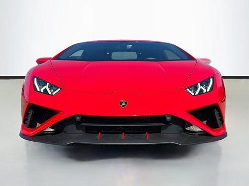 2022 Lamborghini Huracan EVO Base