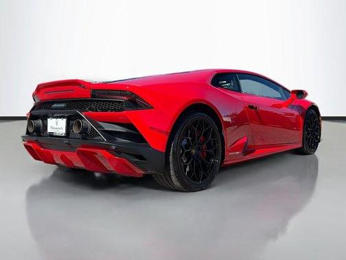 2022 Lamborghini Huracan EVO Base
