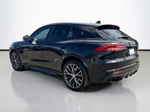 2024 Maserati Grecale Trofeo