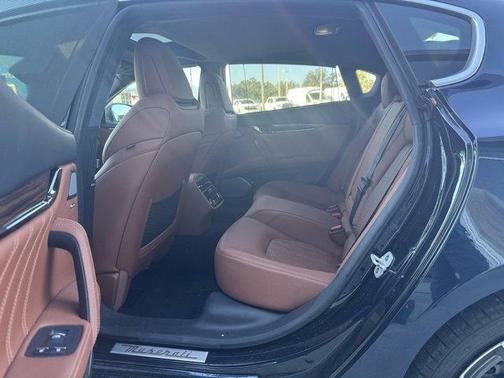 2021 Maserati Quattroporte S GranLusso