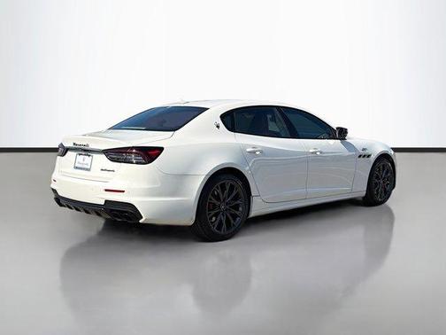 2022 Maserati Quattroporte GT