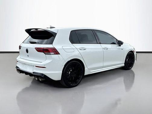2025 Volkswagen Golf R 2.0T Black Edition