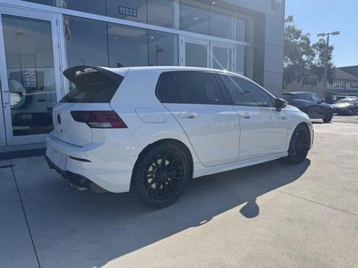 2025 Volkswagen Golf R 2.0T Black Edition