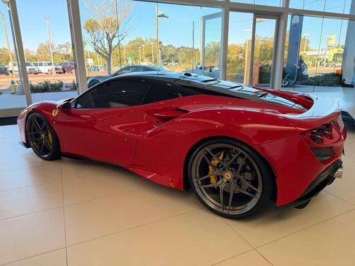 2021 Ferrari F8 Tributo Base