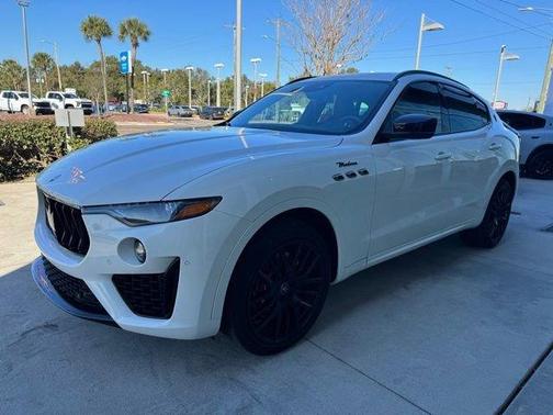 2024 Maserati Levante Modena Ultima