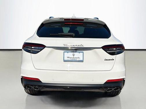 2024 Maserati Levante Modena Ultima