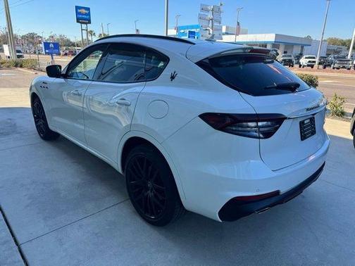 2024 Maserati Levante Modena Ultima