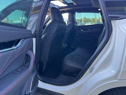 2024 Maserati Levante Modena Ultima