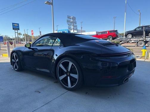 2025 Porsche 911 Carrera