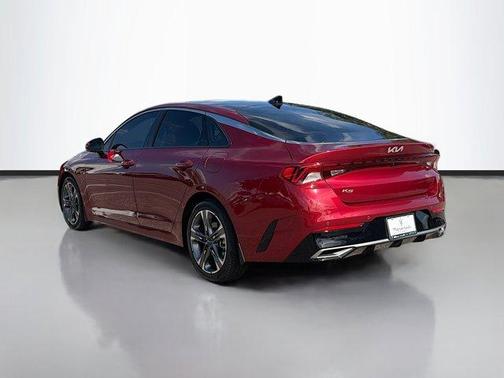 2022 Kia K5 EX