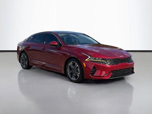 2022 Kia K5 EX