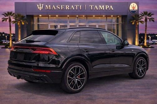 Mythos Black Metallic 2023 Audi Q8 55 Premium Plus