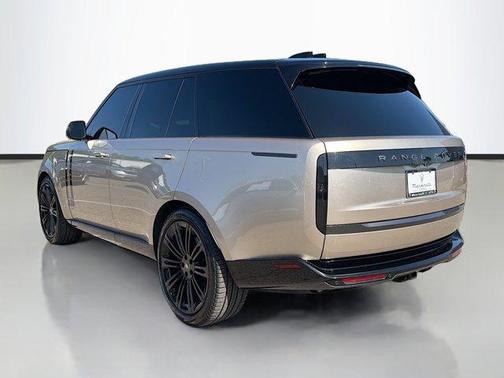Sunset Gold In Gloss Finish 2024 Land Rover Range Rover P530 SE