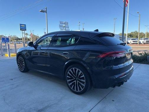 2023 Maserati Grecale Modena