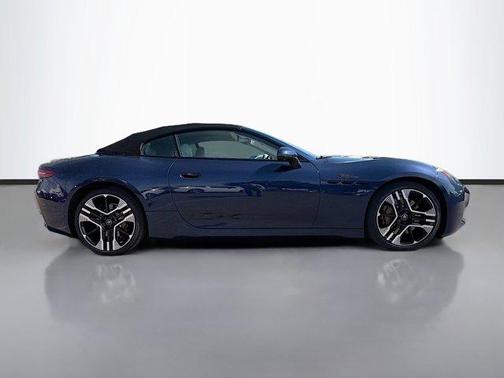 2025 Maserati GranCabrio Folgore Base
