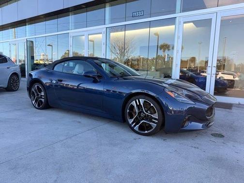 2025 Maserati GranCabrio Folgore Base