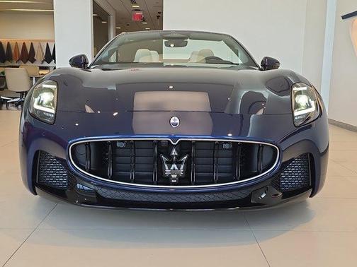 2026 Maserati GranCabrio Trofeo