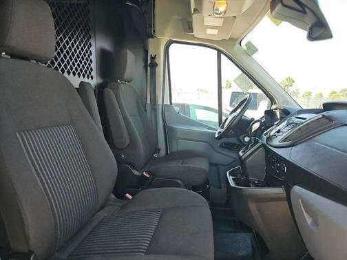 White 2015 Ford Transit-150 Base
