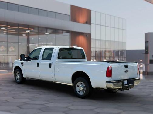 White 2008 Ford F-350 XL