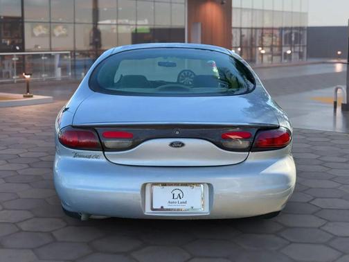 1999 Ford Taurus SE Sedan 4D