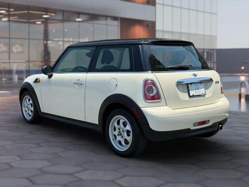 2013 MINI Hardtop Cooper