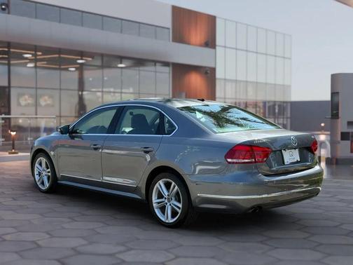 Gray 2012 Volkswagen Passat 3.6 SEL Premium
