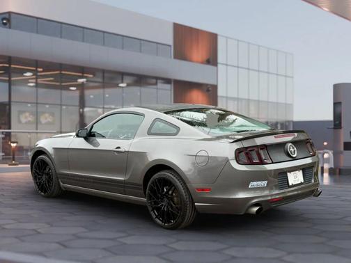 2013 Ford Mustang V6