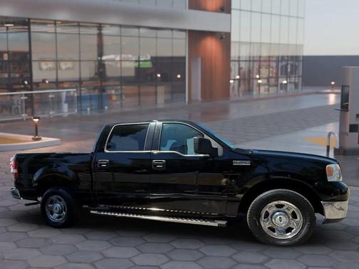 2004 Ford F-150 XLT SuperCrew