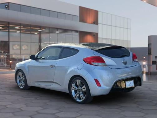 2012 Hyundai Veloster Base