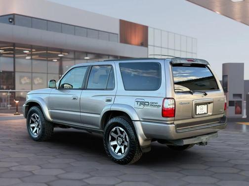 2002 Toyota 4Runner SR5