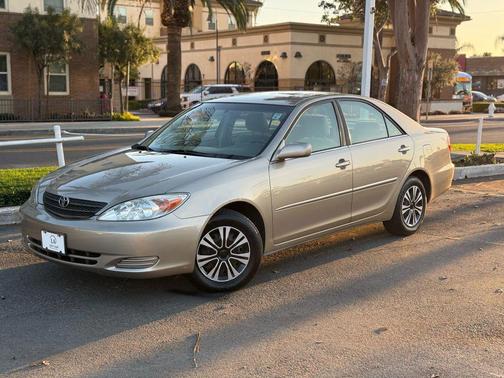 2002 Toyota Camry LE
