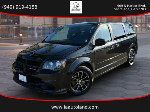 Black 2016 Dodge Grand Caravan AVP/SE