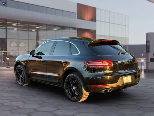 2016 Porsche Macan S