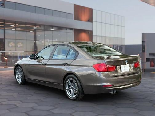 2013 BMW 328 328i Sedan 4D