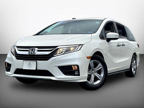 White Diamond Pearl 2019 Honda Odyssey EX