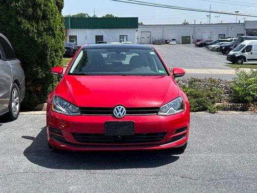 Tornado Red 2017 Volkswagen Golf TSI Wolfsburg Edition 4-Door