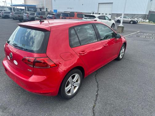 Tornado Red 2017 Volkswagen Golf TSI Wolfsburg Edition 4-Door