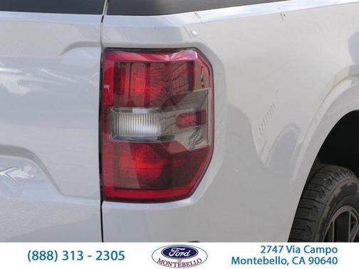 Space White Metallic 2026 Ford Maverick Lariat