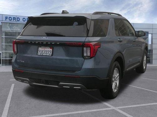 2025 Ford Explorer Active