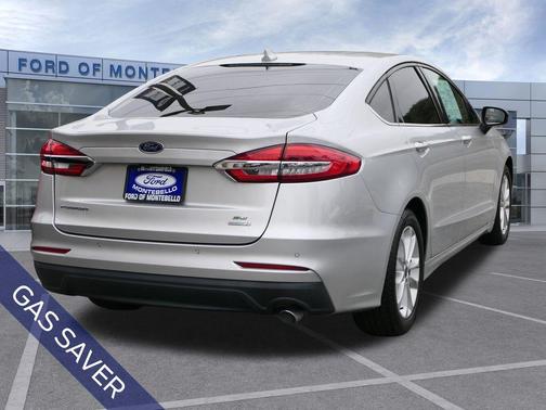 Ingot Silver 2019 Ford Fusion SE