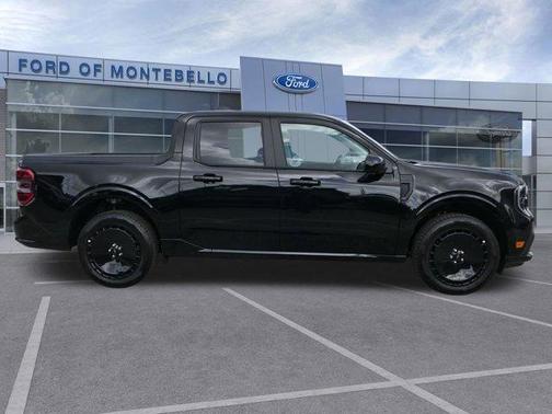 Shadow Black 2026 Ford Maverick Lobo Standard