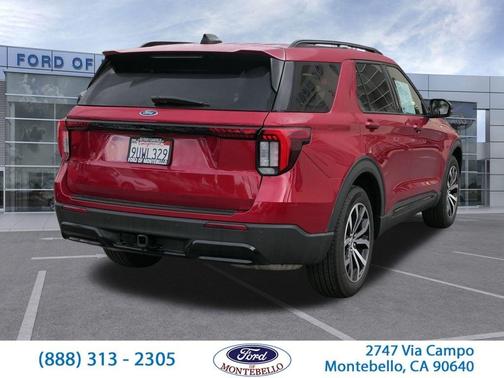 2025 Ford Explorer ST-Line