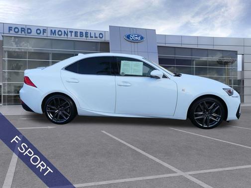 2018 Lexus IS 300 Base