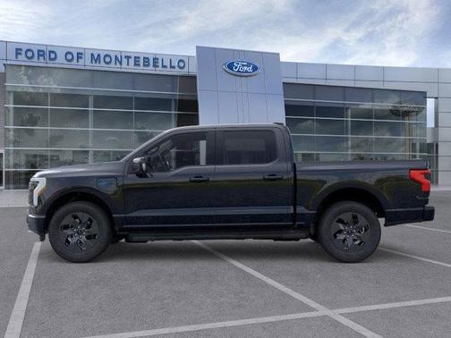 2025 Ford F-150 Lightning LARIAT